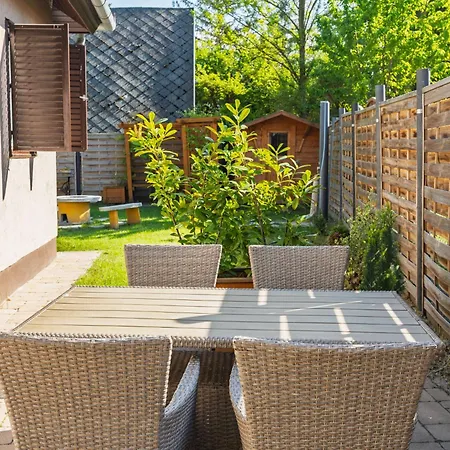 Iris By Interhome